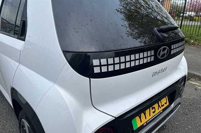 Hyundai INSTER Long Range 49kWh 02 SUV 5dr Electric Auto (115 ps)