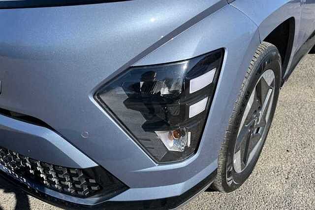 Hyundai KONA 48.4kWh Advance SUV 5dr Electric Auto (156 ps)
