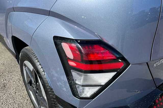 Hyundai KONA 48.4kWh Advance SUV 5dr Electric Auto (156 ps)