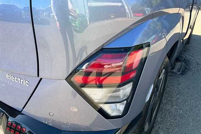 Hyundai KONA 48.4kWh Advance SUV 5dr Electric Auto (156 ps)