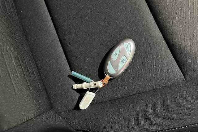 Hyundai KONA 48.4kWh Advance SUV 5dr Electric Auto (156 ps)