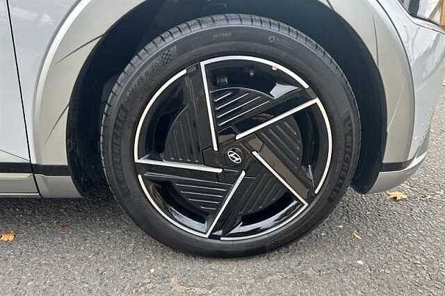 Hyundai IONIQ 5 84kWh Ultimate Hatchback 5dr Electric Auto AWD (325 ps) Grey