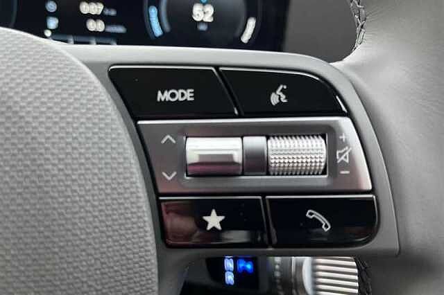 Hyundai IONIQ 5 84kWh Ultimate Hatchback 5dr Electric Auto (228 ps) Black