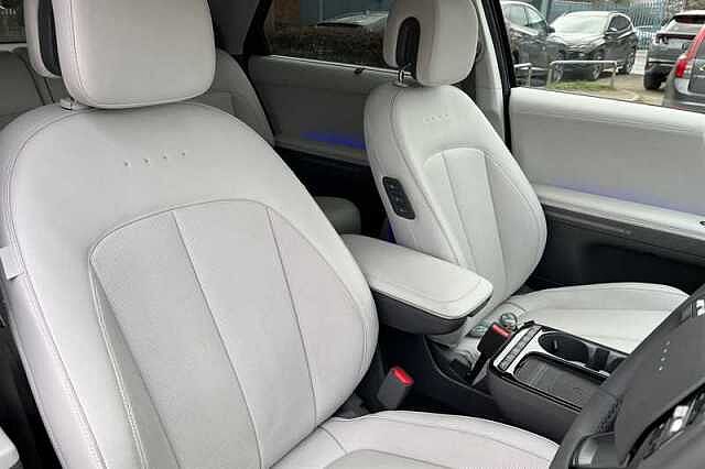 Hyundai IONIQ 5 84kWh Ultimate Hatchback 5dr Electric Auto (228 ps) Black