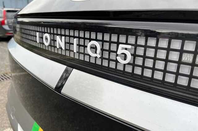 Hyundai IONIQ 5 84kWh Ultimate Hatchback 5dr Electric Auto (228 ps) Black