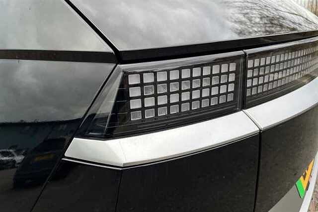 Hyundai IONIQ 5 84kWh Ultimate Hatchback 5dr Electric Auto (228 ps) Black
