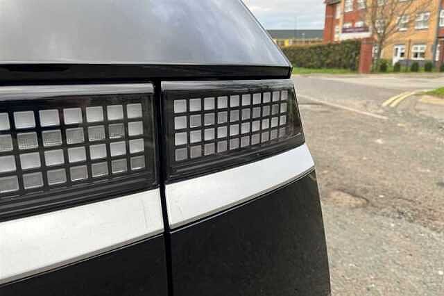 Hyundai IONIQ 5 84kWh Ultimate Hatchback 5dr Electric Auto (228 ps) Black