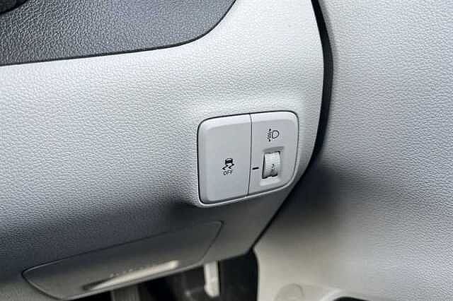 Hyundai i10 1.2 Premium Hatchback 5dr Petrol Auto Euro 6 (s/s) (79 ps)