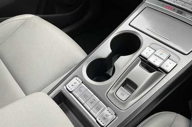 Hyundai KONA 64kWh Ultimate SUV 5dr Electric Auto (10.5kW Charger) (204 ps)