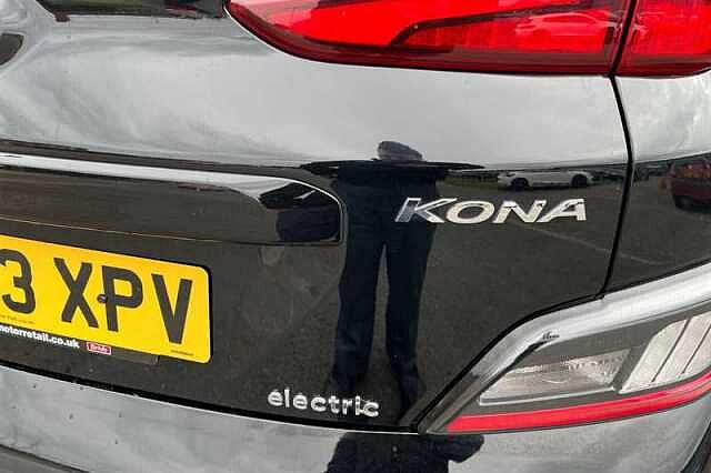 Hyundai KONA 64kWh Ultimate SUV 5dr Electric Auto (10.5kW Charger) (204 ps)