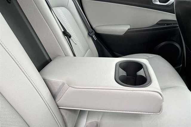 Hyundai KONA 64kWh Ultimate SUV 5dr Electric Auto (10.5kW Charger) (204 ps)