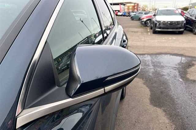 Hyundai TUCSON 1.6 h T-GDi 13.8kWh Premium SUV 5dr Petrol Plug-in Hybrid Auto 4WD Euro 6 (s/s)