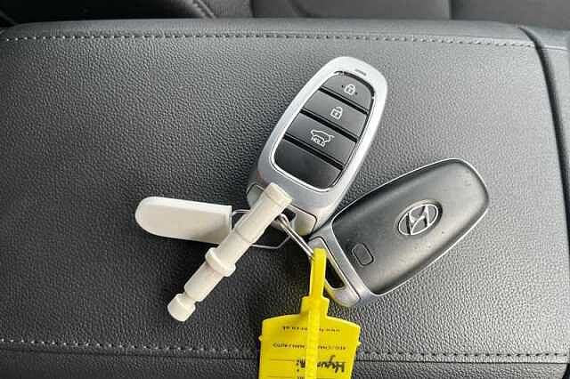 Hyundai TUCSON 1.6 h T-GDi 13.8kWh Premium SUV 5dr Petrol Plug-in Hybrid Auto 4WD Euro 6 (s/s)