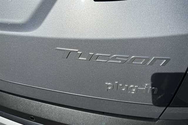 Hyundai TUCSON 1.6 T-GDi 13.8kWh Ultimate SUV 5dr Petrol Plug-in Hybrid Auto 4WD Euro 6 (s/s) (
