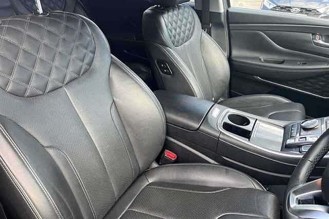 Hyundai SANTA FE 1.6 h T-GDi Premium SUV 5dr Petrol Hybrid Auto 4WD Euro 6 (s/s) (230 ps)