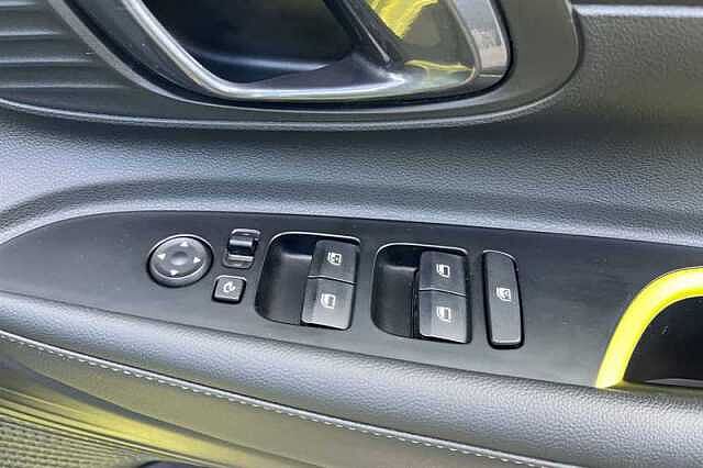 Hyundai I20 1.0 T-GDi Ultimate Hatchback 5dr Petrol DCT Euro 6 (s/s) (100 ps)