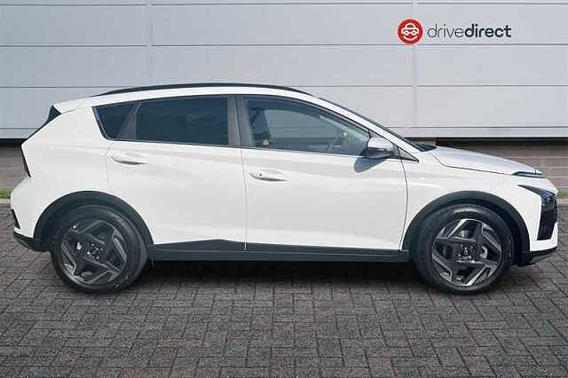 Hyundai BAYON 1.0 T-GDi Tech Line SUV 5dr Petrol DCT Euro 6 (s/s) (90 ps) White