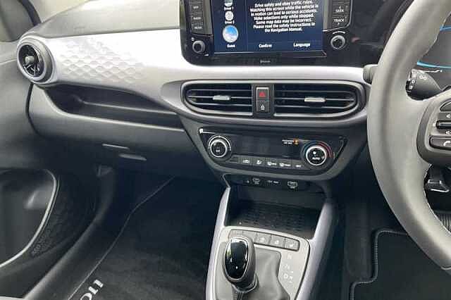 Hyundai I10 1.2 Premium Hatchback 5dr Petrol Auto Euro 6 (s/s) (79 ps)