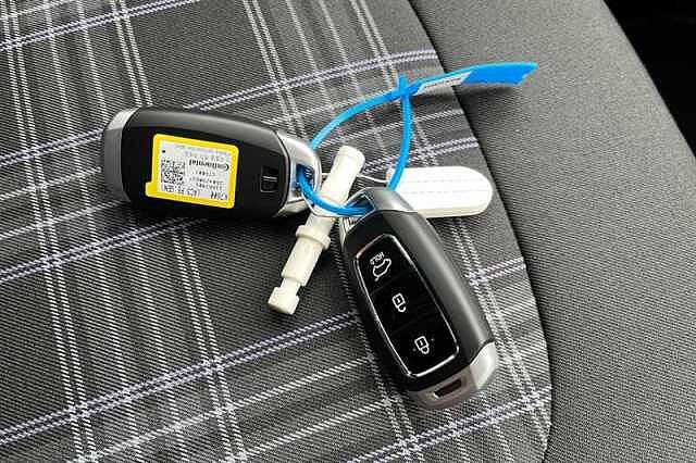 Hyundai I10 1.2 Premium Hatchback 5dr Petrol Auto Euro 6 (s/s) (79 ps)