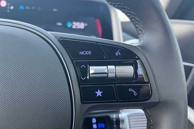 Hyundai IONIQ 6 77.4kWh Ultimate Saloon 4dr Electric Auto (228 ps)