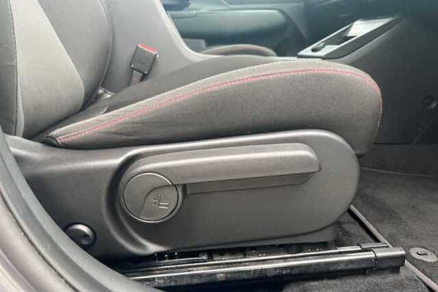 Hyundai KONA 65.4kWh N Line SUV 5dr Electric Auto (218 ps) Grey
