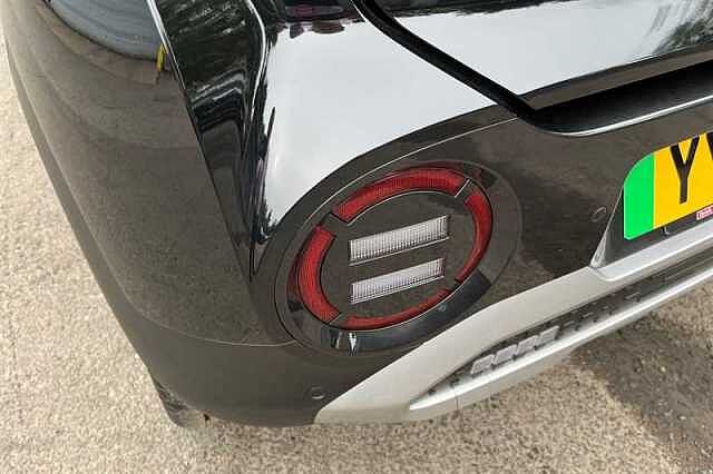 Hyundai INSTER Long Range 49kWh 02 SUV 5dr Electric Auto (115 ps)