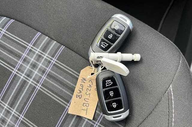 Hyundai I10 1.0 Premium Hatchback 5dr Petrol Manual Euro 6 (s/s) (63 ps)