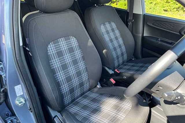 Hyundai I10 1.2 Premium Hatchback 5dr Petrol Auto Euro 6 (s/s) (84 ps)