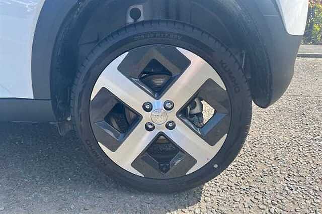 Hyundai INSTER Long Range 49kWh 02 SUV 5dr Electric Auto (115 ps)