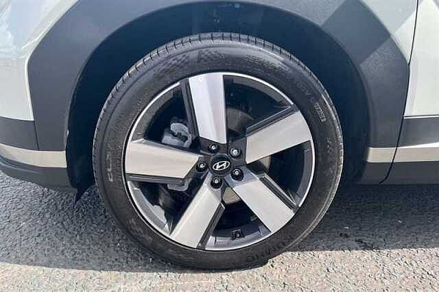 Hyundai SANTA FE 1.6 T-GDi 13.8kWh Premium SUV 5dr Petrol Plug-in Hybrid Auto 4WD Euro 6 (s/s) (7 Green