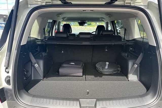 Hyundai SANTA FE 1.6 T-GDi 13.8kWh Premium SUV 5dr Petrol Plug-in Hybrid Auto 4WD Euro 6 (s/s) (7 Green