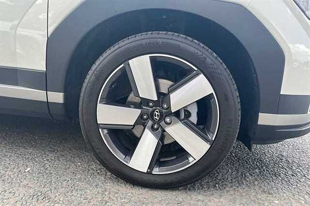 Hyundai SANTA FE 1.6 T-GDi 13.8kWh Premium SUV 5dr Petrol Plug-in Hybrid Auto 4WD Euro 6 (s/s) (7 Green