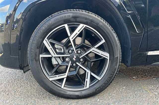 Hyundai TUCSON 1.6 T-GDi N Line S SUV 5dr Petrol Hybrid Auto Euro 6 (s/s) (215 ps) Black