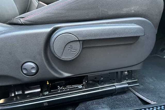 Hyundai KONA 65.4kWh N Line SUV 5dr Electric Auto (218 ps)